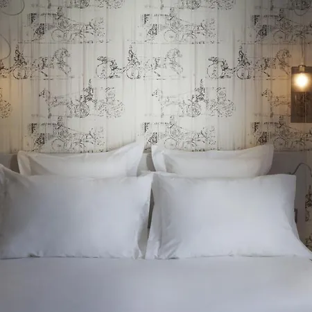 Hotel Le Mireille 3*