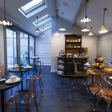 Hotel Le Mireille Paryż