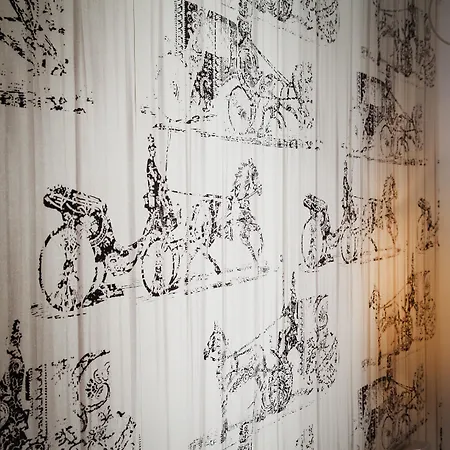 Le Mireille Szálloda 3*