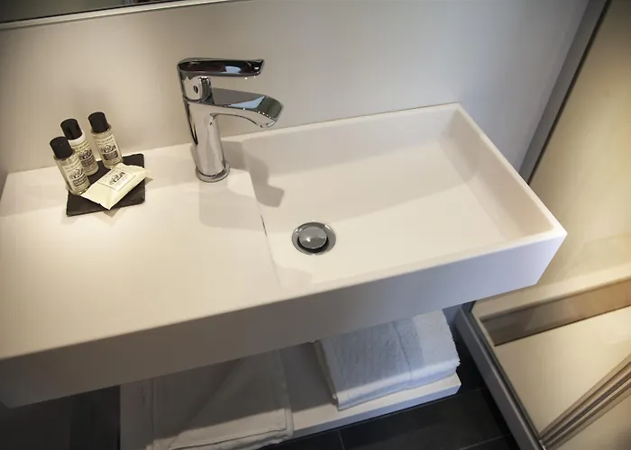 Le Mireille 3* Párizs