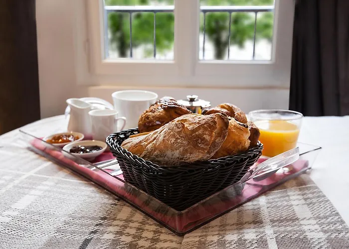 Hotel Le Mireille Parigi