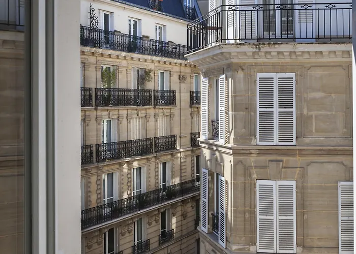 Le Mireille Hotel 3*