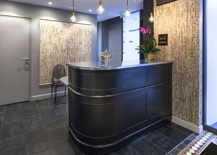 Le Mireille Hotel 3*