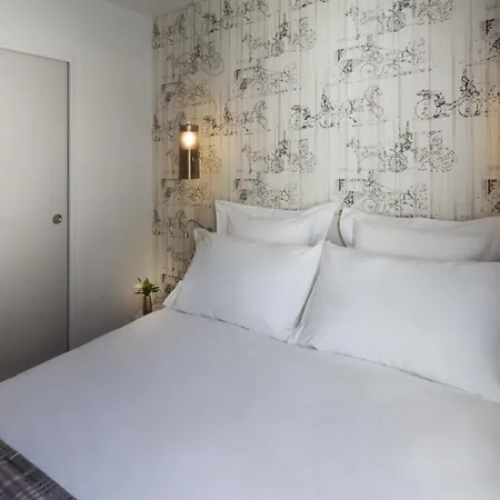 Le Mireille Hotel 3*