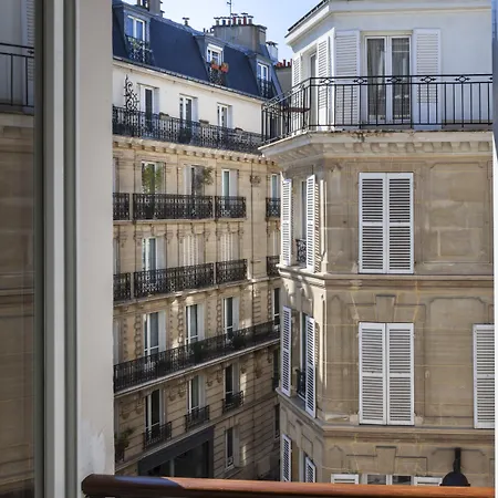 Le Mireille Hotel 3*