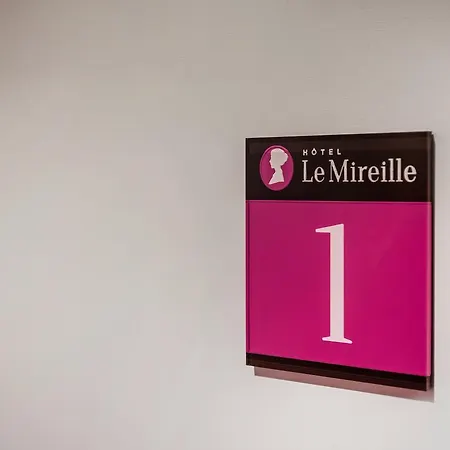 Hotell Le Mireille Paris